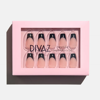 Chic Black, set de unghii false press-on cu aspect de gel