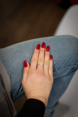 Fuchsia, detaliu al designului unghiilor